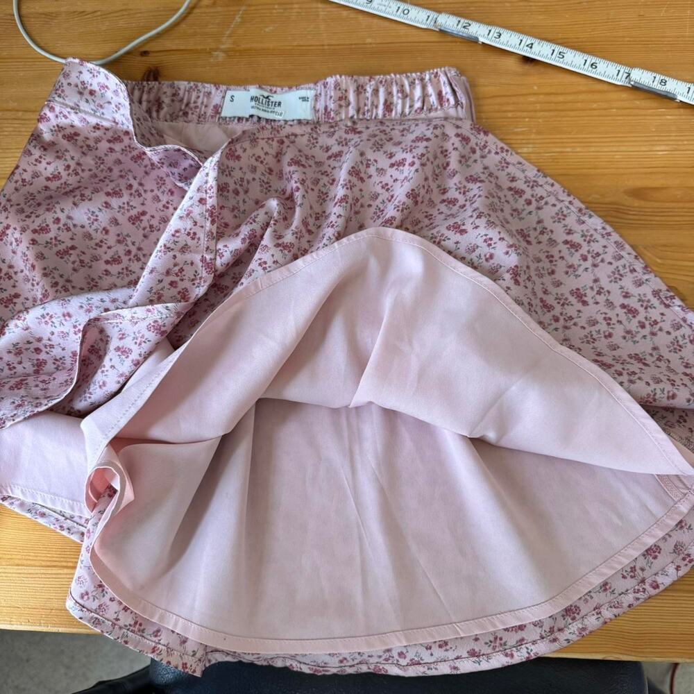 Y2K Hollister Pink Small floral satin Mini skirt lined Fairy - Picture 7 of 7